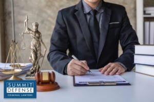 How a Criminal Defense Lawyer Can Reduce Jail Risk