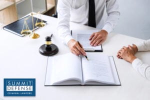 The Role of a DUI or Criminal Defense Lawyer 