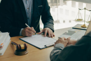 When Do I Need a Lawyer for a Criminal Case?